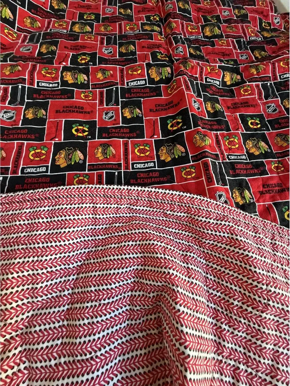 Chicago Blackhawks NHL Quilt